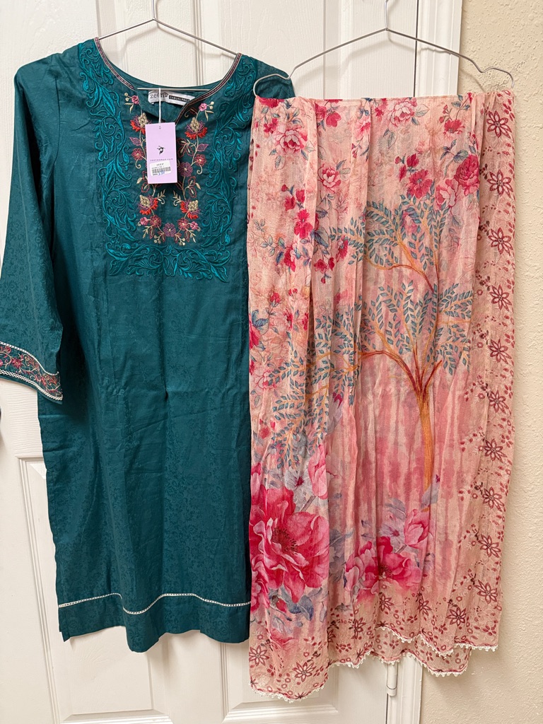 Nwt Pakistani Indian Branded Teal Embroidered Kurta With Pink Floral Dupatta